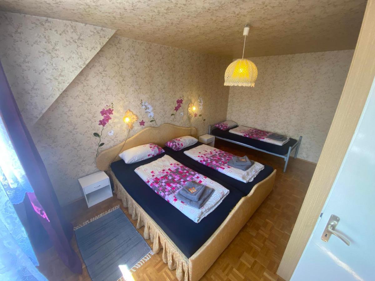 Apartment /